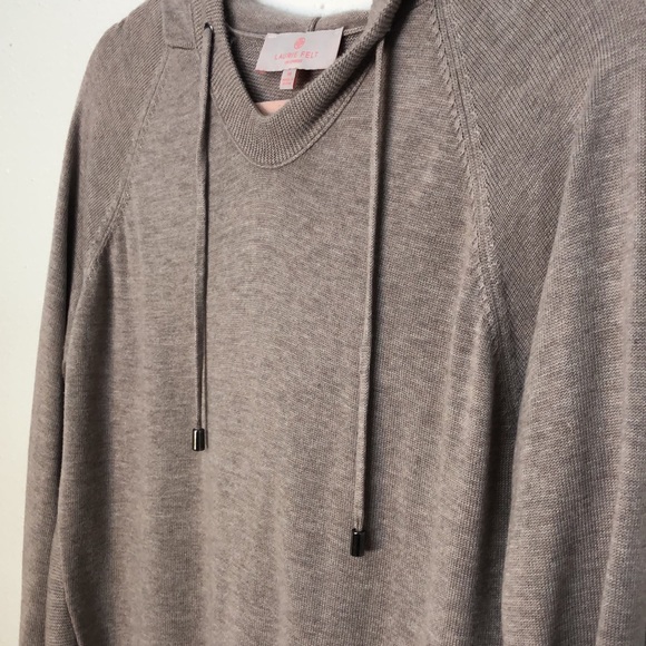 Lori Felt Los Angeles cashmere blend hooded sweater size medium - Picture 3 of 6